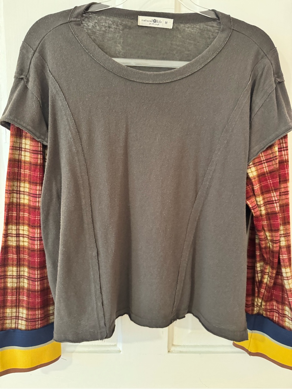 NATURAL LIFE Gray Sweatshirt with Red Plaid Sleeve Detail